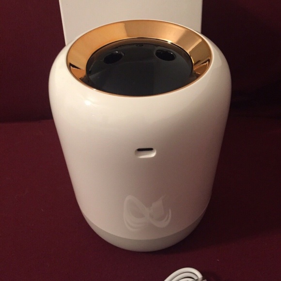 TJ Riley Personal Humidifier, 200 Sq. Ft. Coverage, 6"H x 5"W x 5"D BRAND NEW - Picture 2 of 2